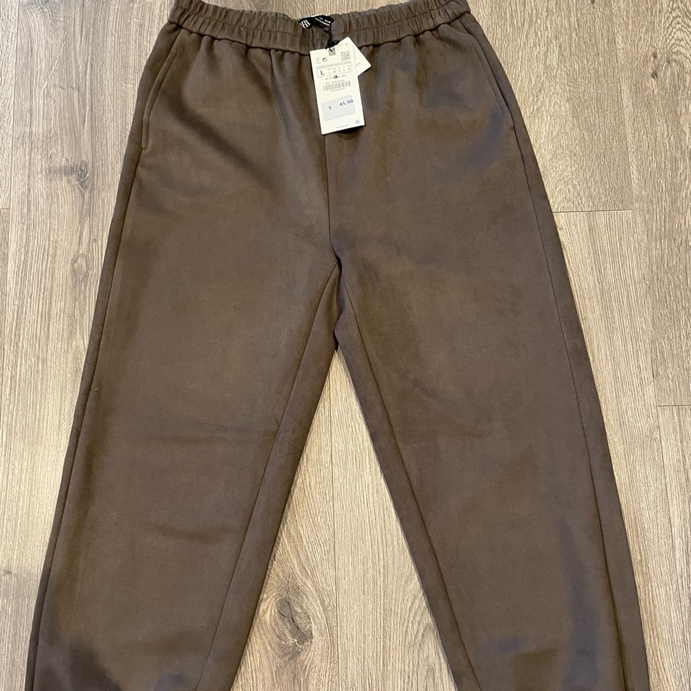 Faux Suede jogger pants khaki